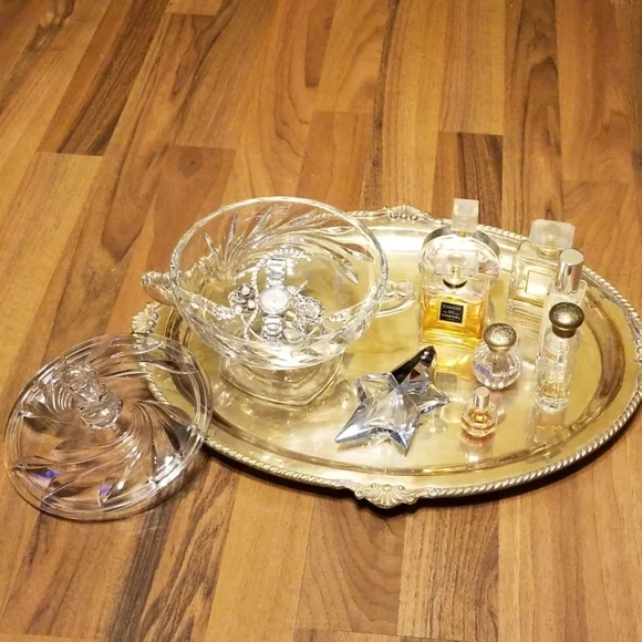 Vintage Cut Glass Apothecary Candy Dish With Lid - Picture 5 of 8